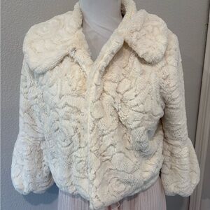 Tacera faux fur jacket with bell sleeves size L